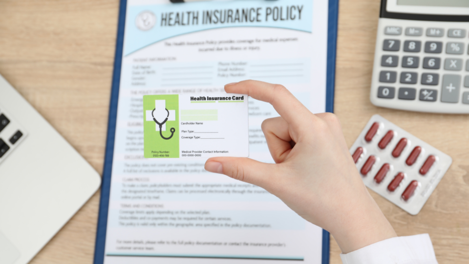 الدورة الشاملة للربط بين الرعاية الصحية والتأمين